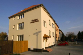  Penzion Hustopeče  Густопече